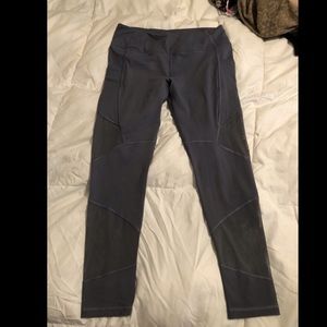 Leggings with pockets never been worn